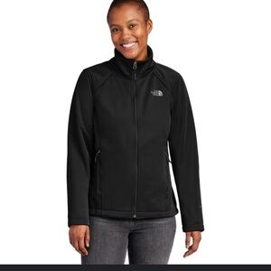 Northface woman’s soft shell jacket - small
